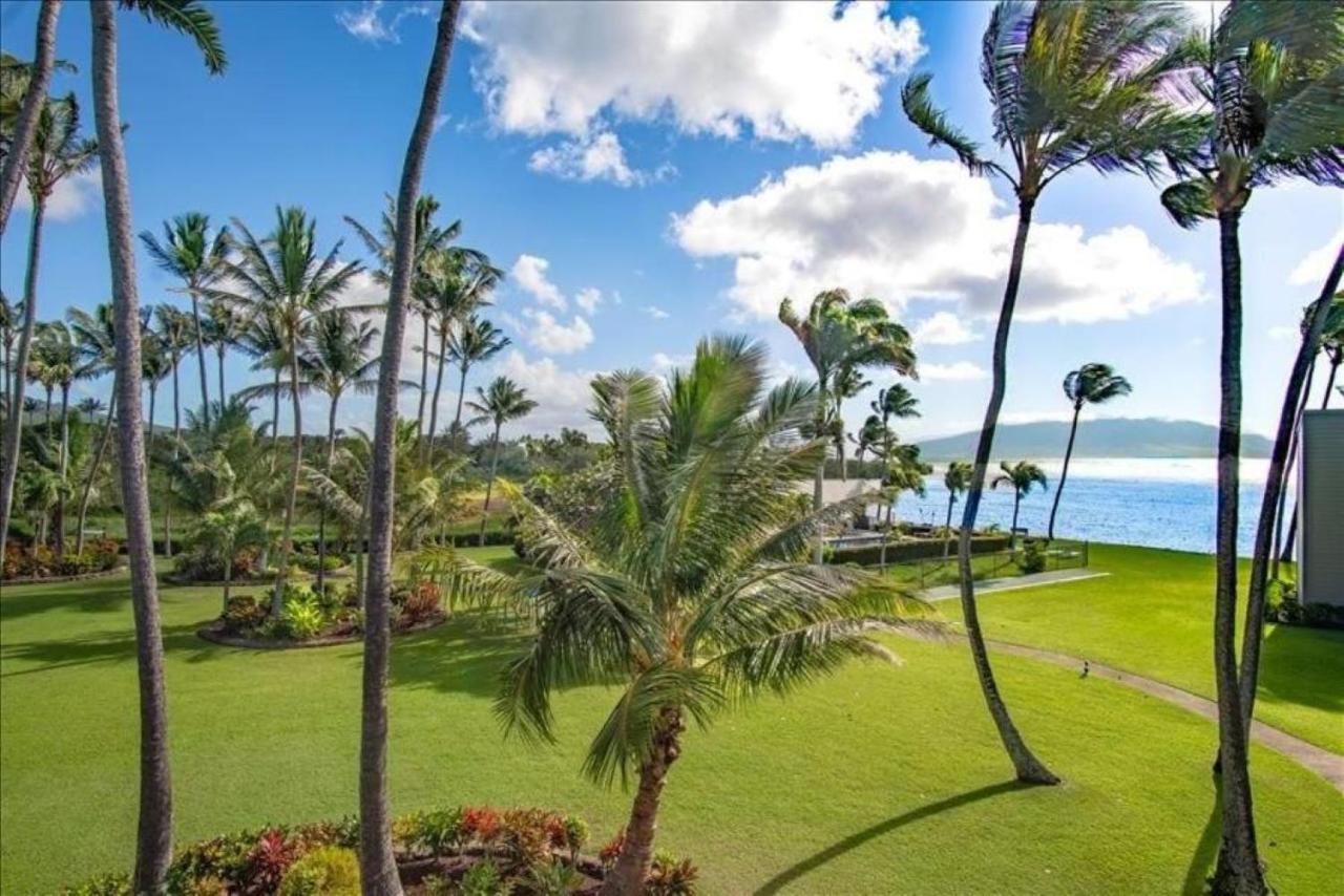 Апартаменты Molokai Island Retreat With Beautiful Ocean Views And Pool - Newly Remodeled! Ualapue Экстерьер фото
