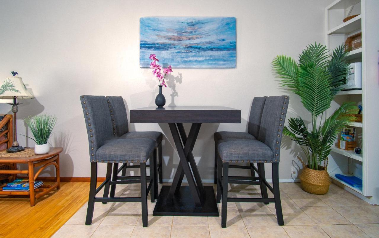 Апартаменты Molokai Island Retreat With Beautiful Ocean Views And Pool - Newly Remodeled! Ualapue Экстерьер фото