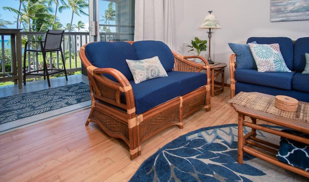 Апартаменты Molokai Island Retreat With Beautiful Ocean Views And Pool - Newly Remodeled! Ualapue Экстерьер фото